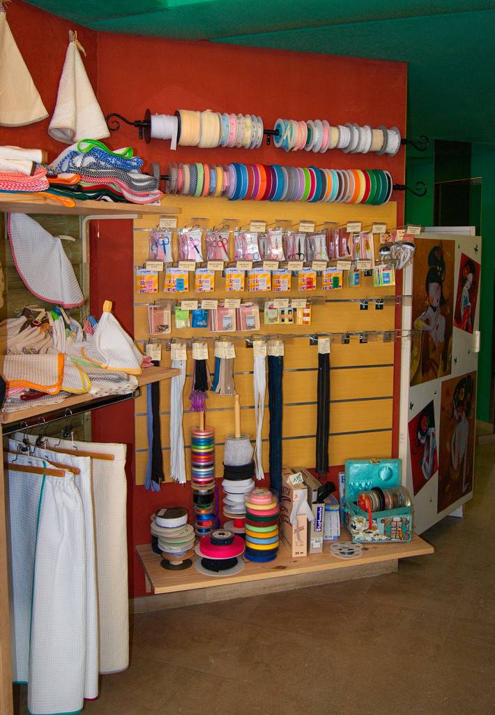 Mercerie / Tissus Saint-Max 2